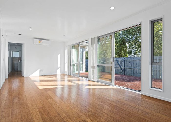  at 5 Whekau Drive, Takanini, Papakura, Auckland