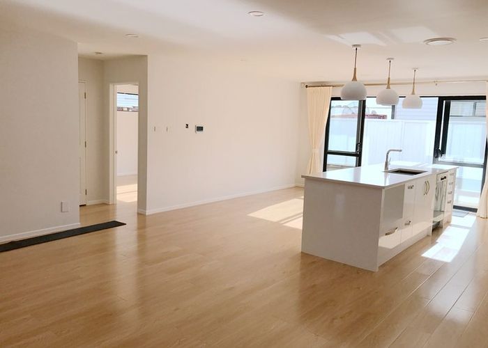  at 21 Fairleigh Ave, Mount Albert, Auckland City, Auckland