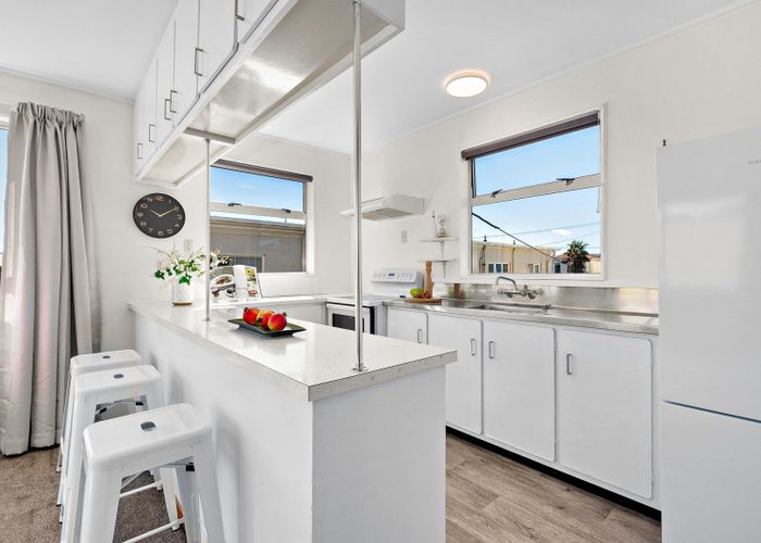  at 2/16 Ross Street, Kilbirnie, Wellington, Wellington
