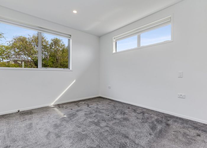  at 4/24 Kelwyn Road, Kelston, Waitakere City, Auckland