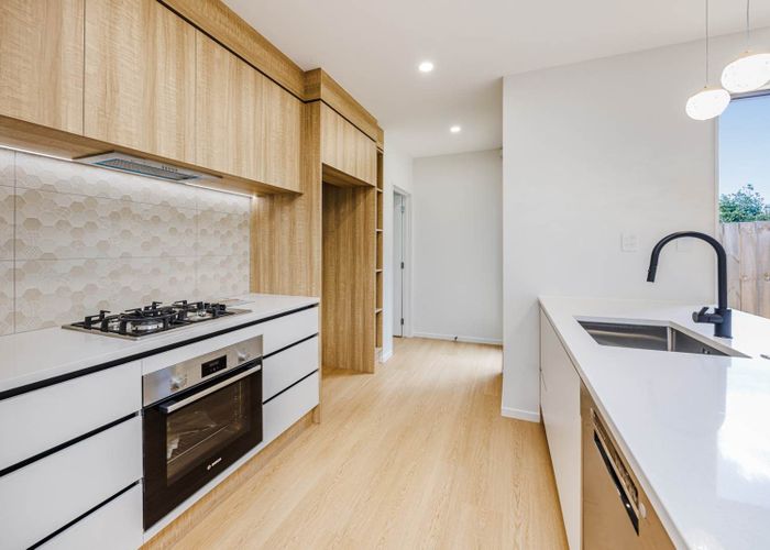 at 150  Barrack Road, Mount Wellington, Auckland City, Auckland