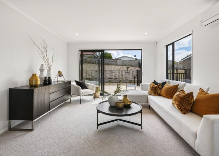  at 32B Kukuwai Avenue, Red Beach, Rodney, Auckland