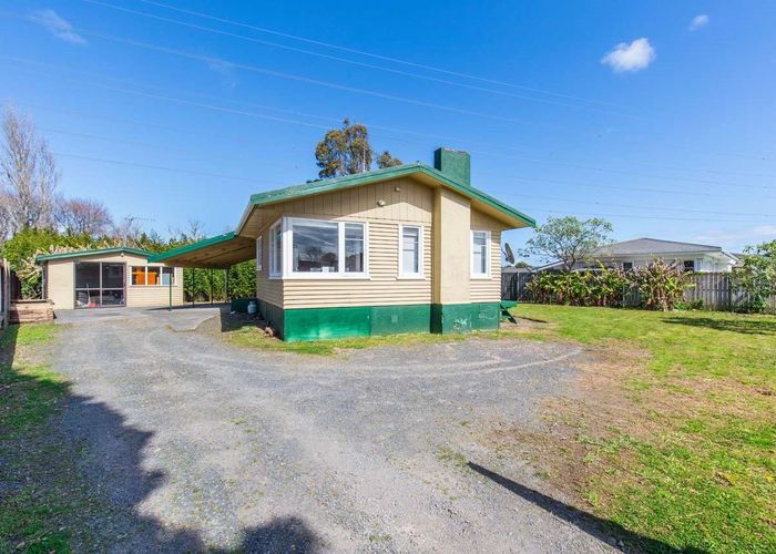  at 9 Fulton Crescent, Otara, Auckland