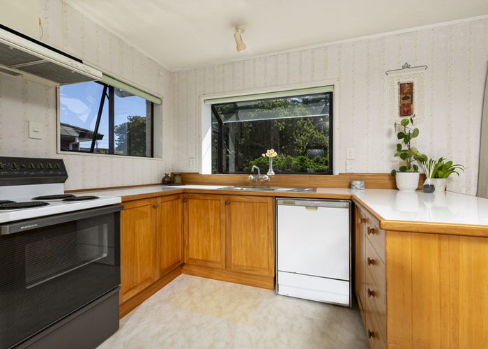  at 2/31A Colwill Road, Massey, Waitakere City, Auckland