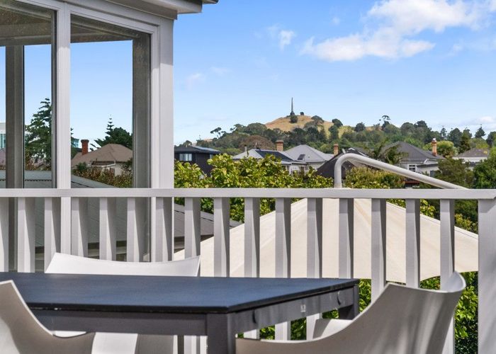  at 17 Ohinerau Street, Remuera, Auckland