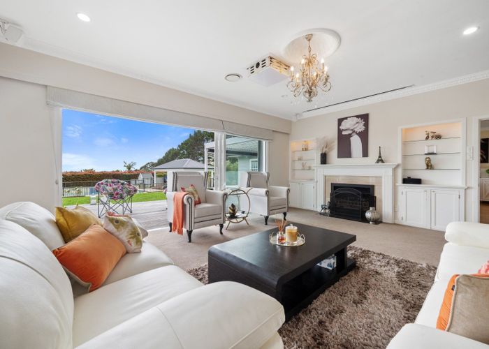  at 576 Whitford Road, Howick