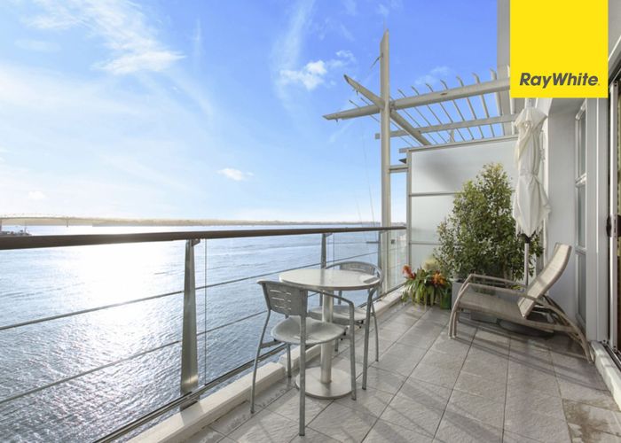  at 24/143 Quay Street, City Centre, Auckland City, Auckland