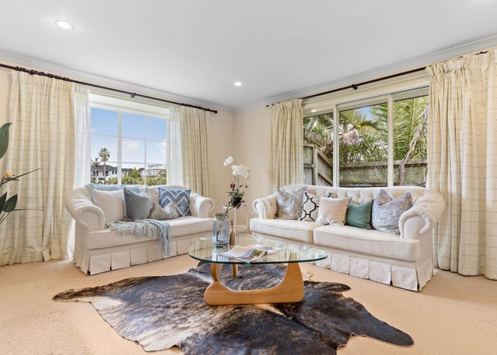  at 10 Waikura Drive, Te Atatu Peninsula, Waitakere City, Auckland