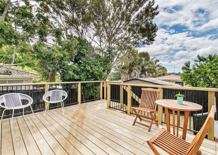  at 1/159 Beach Haven Road, Beach Haven, North Shore City, Auckland