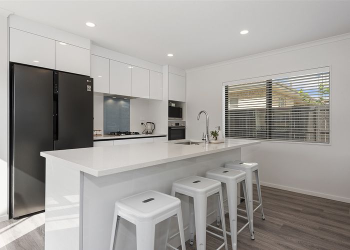  at 2/39 Morrinsville Road, Hillcrest, Hamilton