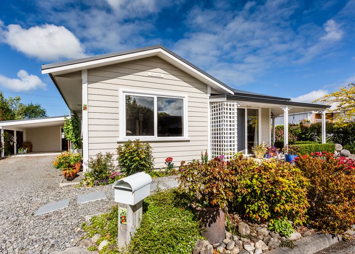  at 2 Sam Meads Way, Greytown