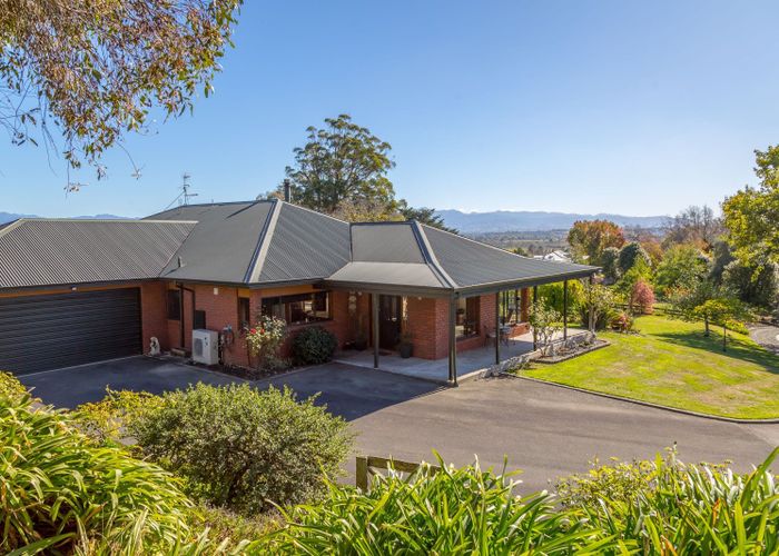  at 252 Masterton Stronvar Road, Te Ore Ore, Masterton
