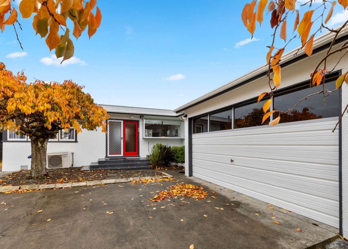  at 33 Sutherland Crescent, Westbrook, Palmerston North