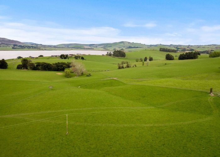  at 93 Baker Road, 66 Waihola Hill Road and Berwick Road, Waihola, Clutha, Otago