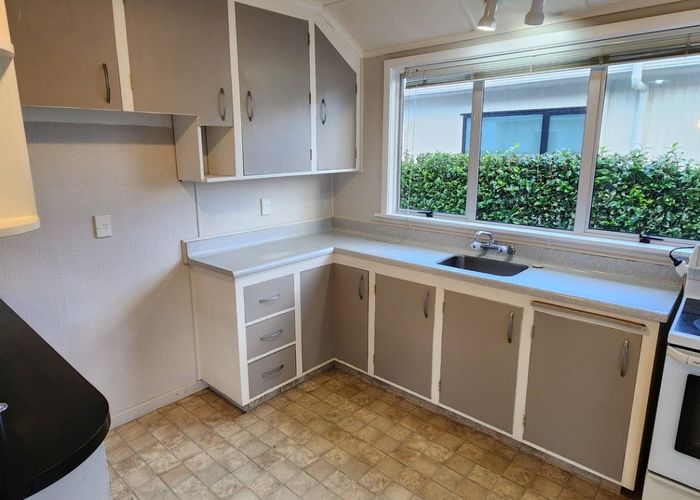  at 90 Mangorei Road, Strandon, New Plymouth, Taranaki