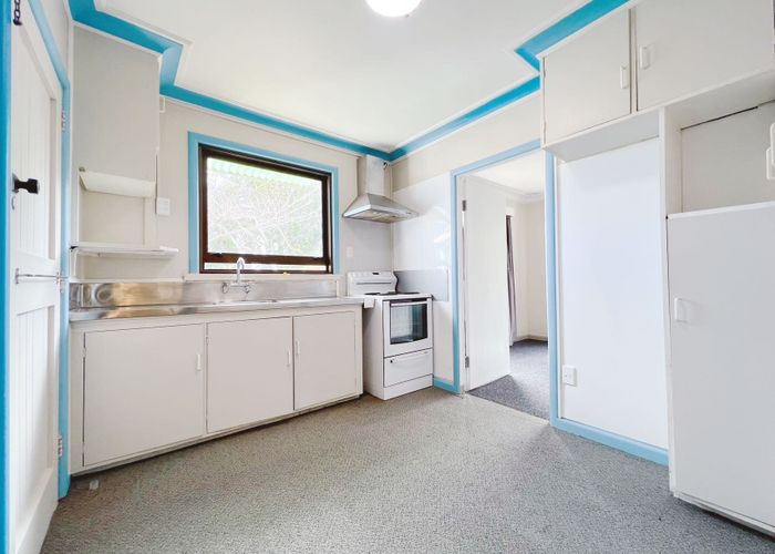  at 283 Blockhouse Bay Road, Avondale, Auckland