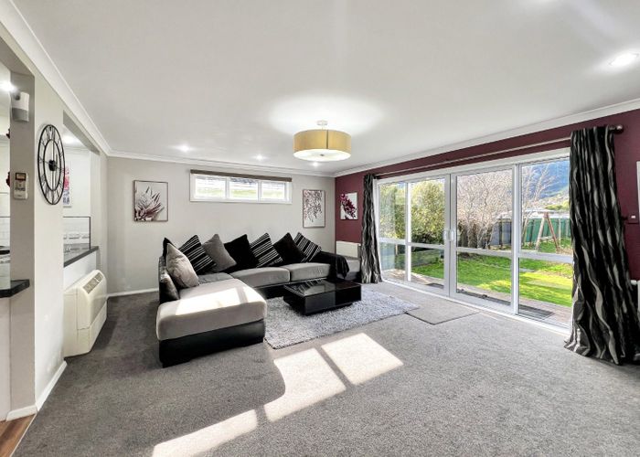  at 64 Wellington Road, Wainuiomata, Lower Hutt
