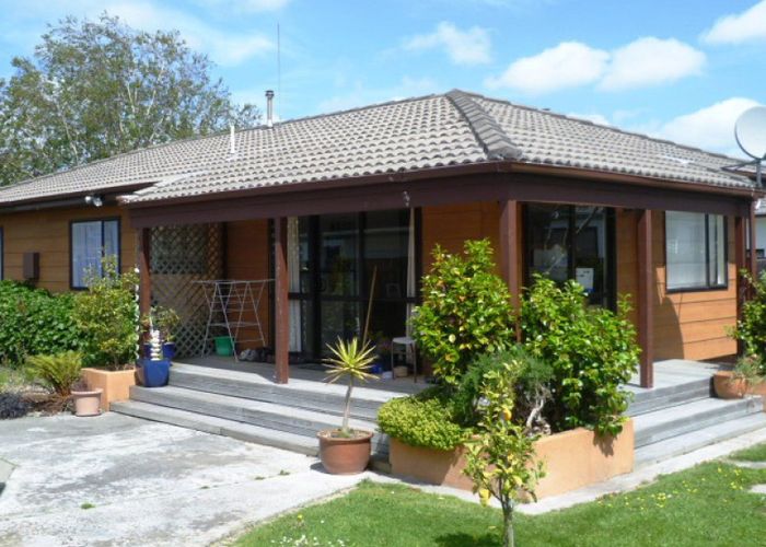  at 51 Raglan Avenue, Cloverlea, Palmerston North