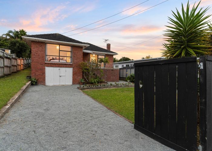 at 104 Moa Road, Point Chevalier, Auckland City, Auckland
