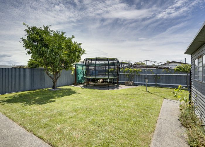  at 6 Canterbury Street, Tamatea, Napier