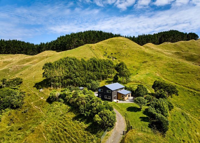  at 343 Takapu Road, Takapu Valley, Wellington