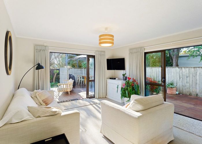  at 27a Rauparaha Street, Waikanae Beach, Kapiti Coast, Wellington