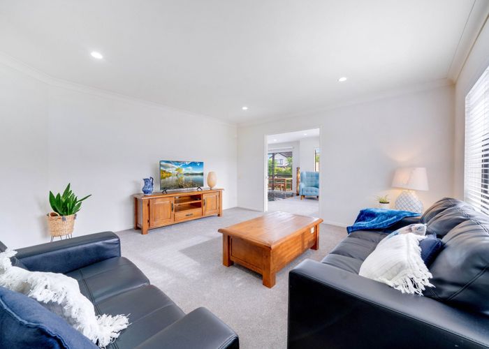  at 71 baverstock Road, Flat Bush, Manukau City, Auckland