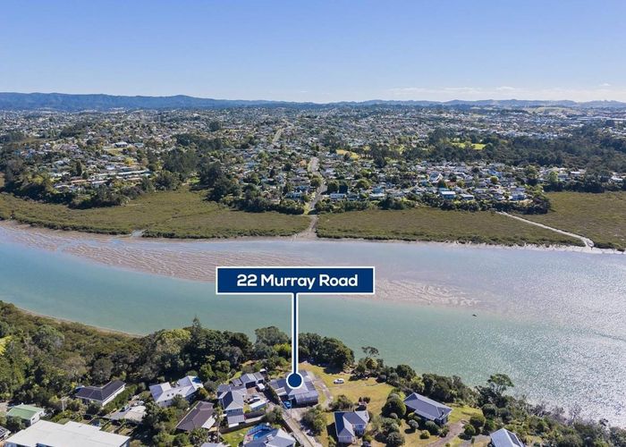  at 22 Murray Road, Te Atatu Peninsula, Auckland