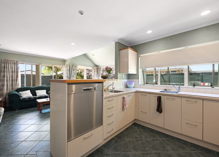  at 12 Dover Road, Saint Andrews, Hamilton, Waikato