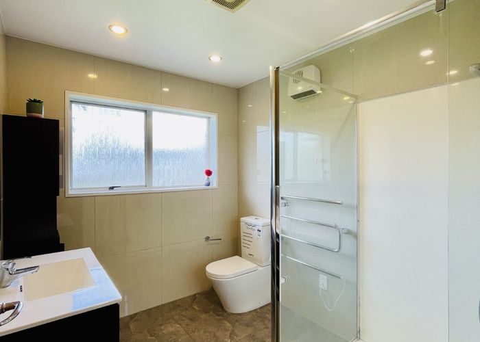  at 2/36 Copley Street, New Lynn, Waitakere City, Auckland