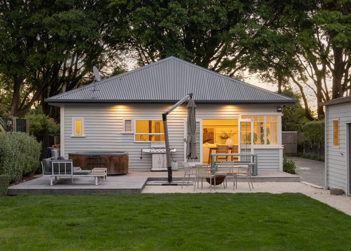  at 74 Severn Street, St. Albans, Christchurch City, Canterbury