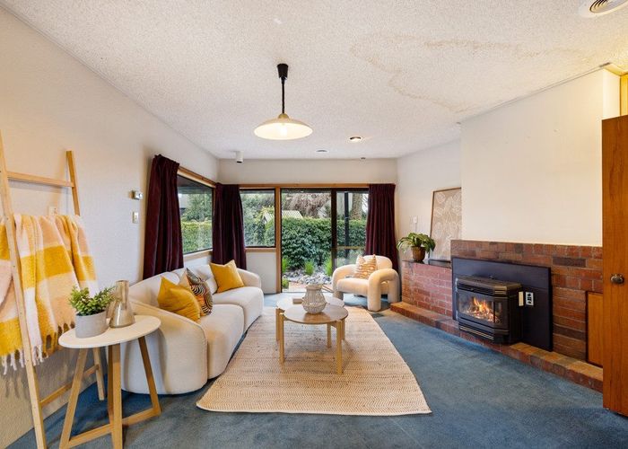  at 40 Browns Road, St. Albans, Christchurch City, Canterbury