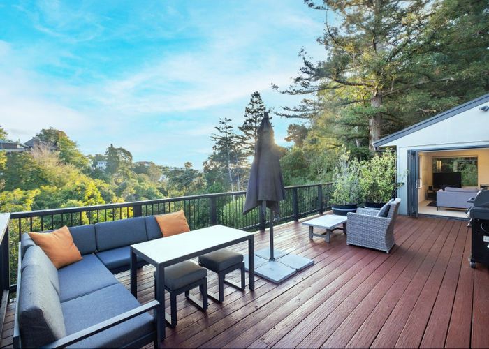  at 35 Lighthouse Road, Bluff Hill, Napier