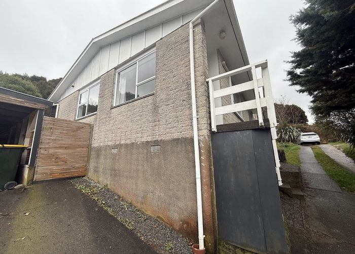  at 1/6 Naseby Grove, Wainuiomata, Lower Hutt, Wellington
