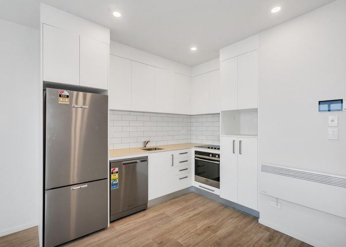  at  G05/10 Awataha Drive, Northcote, North Shore City, Auckland