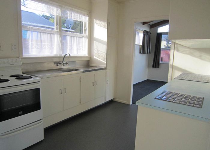  at 8 Mcquarrie Avenue, Manurewa, Manukau City, Auckland