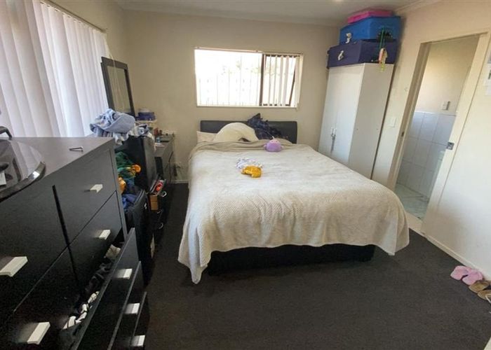  at 88 Robert Skelton Place, Clendon Park, Manukau City, Auckland