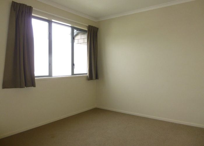  at 5 Stadium Lane, Whitiora, Hamilton