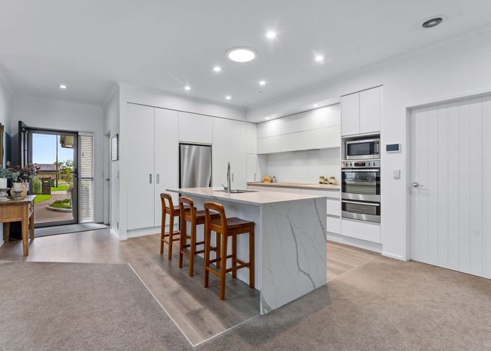 at 5 Sophia Place, Karaka, Franklin, Auckland