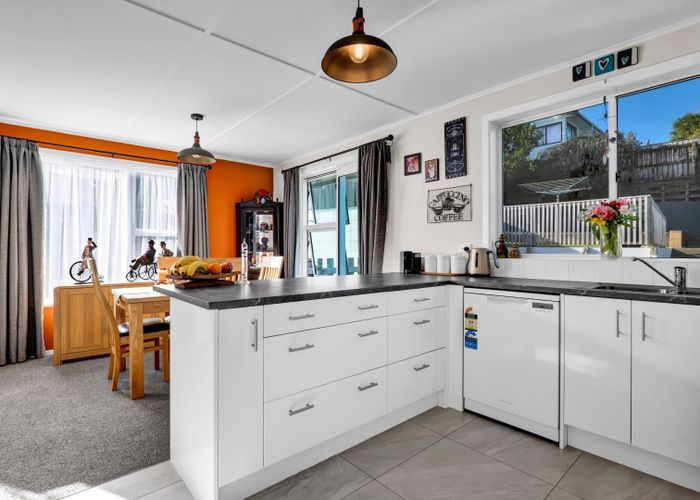  at 19 Clearmont Crescent, Blagdon, New Plymouth