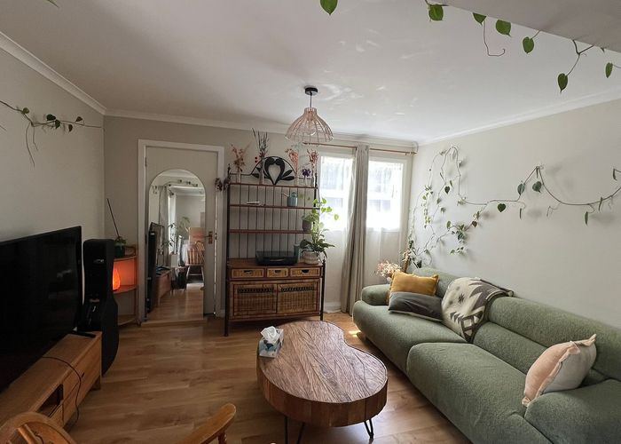  at 91 Penzance Road, Mairangi Bay, North Shore City, Auckland