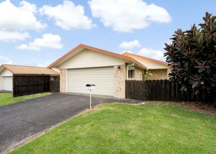  at 1 Thomas Rea Place, Te Atatu South, Auckland