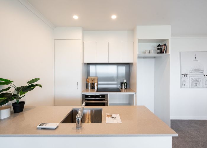  at 8/26 View Road, Titahi Bay, Porirua, Wellington