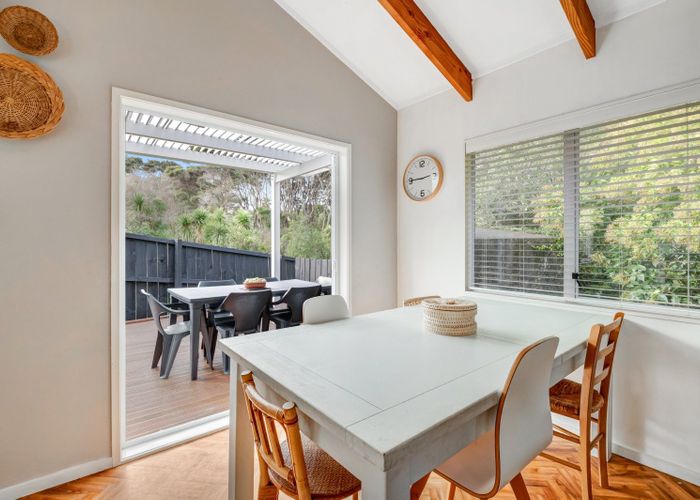  at 29 Shadon Place, Stanmore Bay, Whangaparaoa