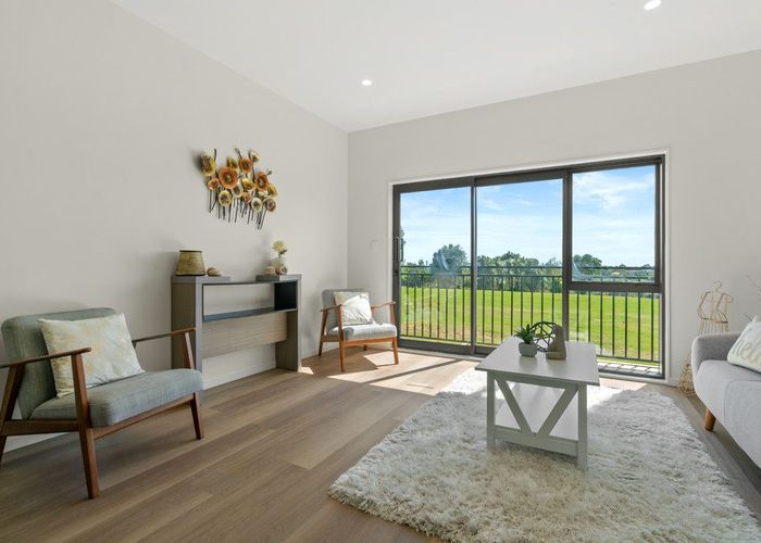  at 3/22 Cherry Tree Place, Massey, Waitakere City, Auckland