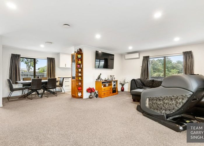  at 2 Waiari Road, Conifer Grove, Takanini