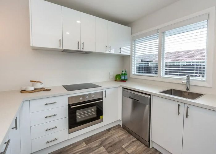  at 3/11 Division Street, Riccarton, Christchurch City, Canterbury