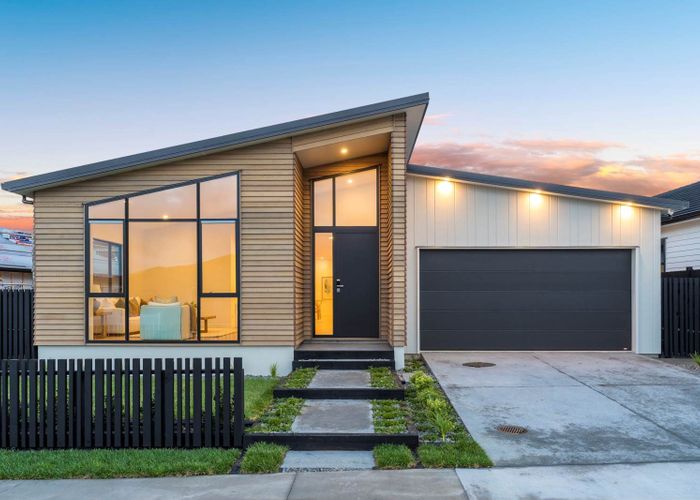  at 48 Tipu Crescent, Milldale, Rodney, Auckland