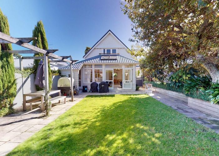  at 59 Pitt Street, Wadestown, Wellington
