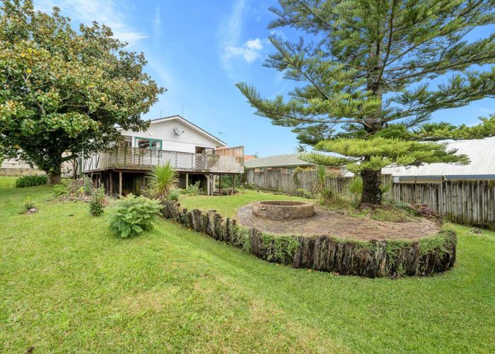  at 11 Roick Parade, Glen Eden, Waitakere City, Auckland